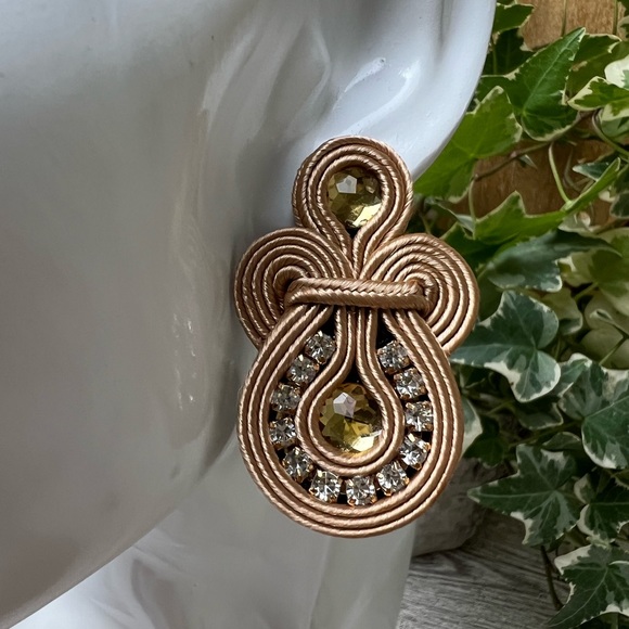 Elegant Gold Art Deco-Inspired Dangle Earrings - Stylish Soutache Earrings - Picture 8 of 10